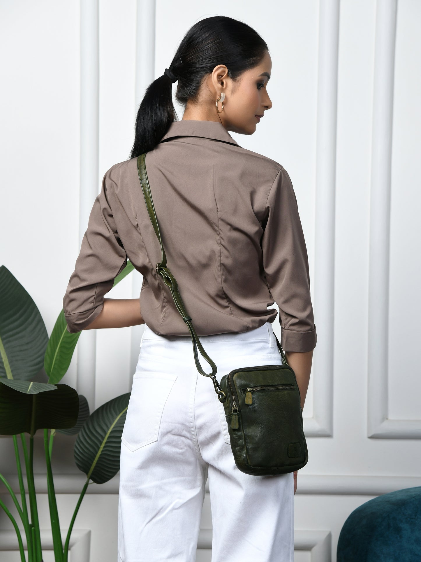Mini square Messenger Bag - Olive Green