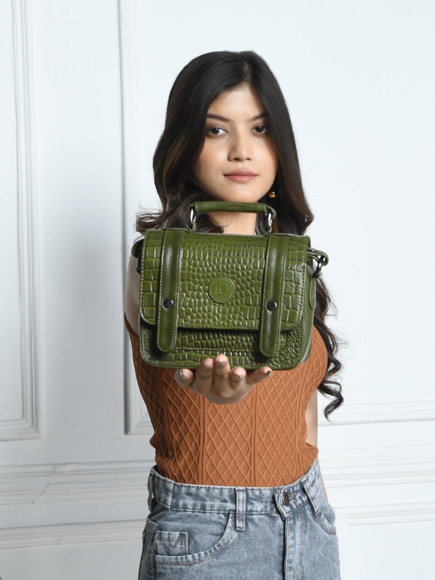 Petite Vintage Croco Leather Handbag - Green