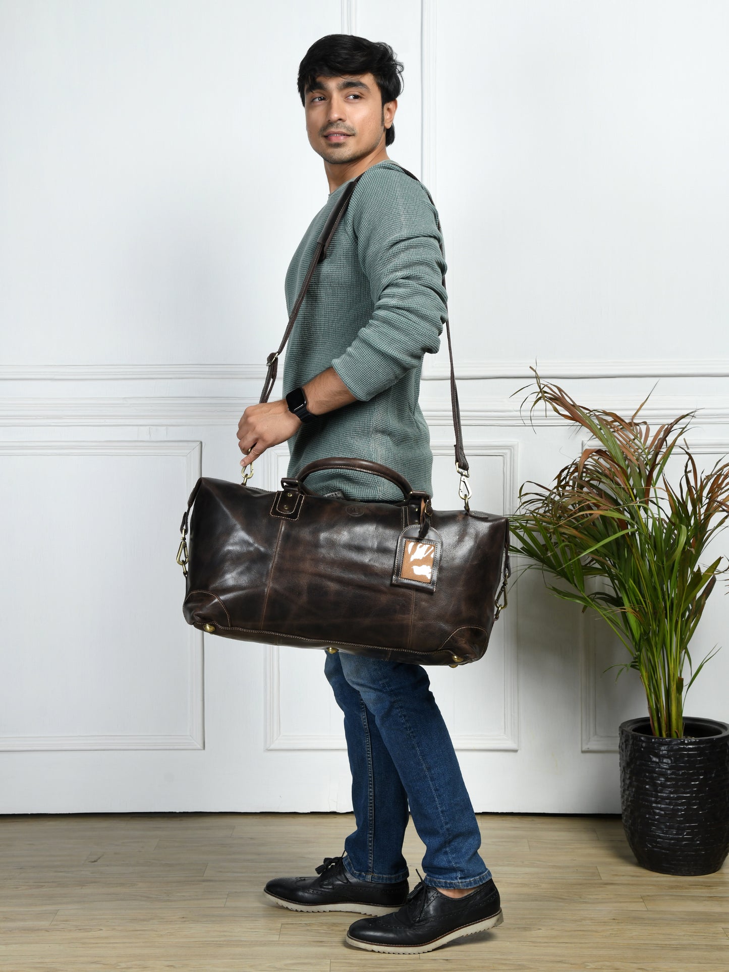 Heritage Haul Duffle - Dark Brown