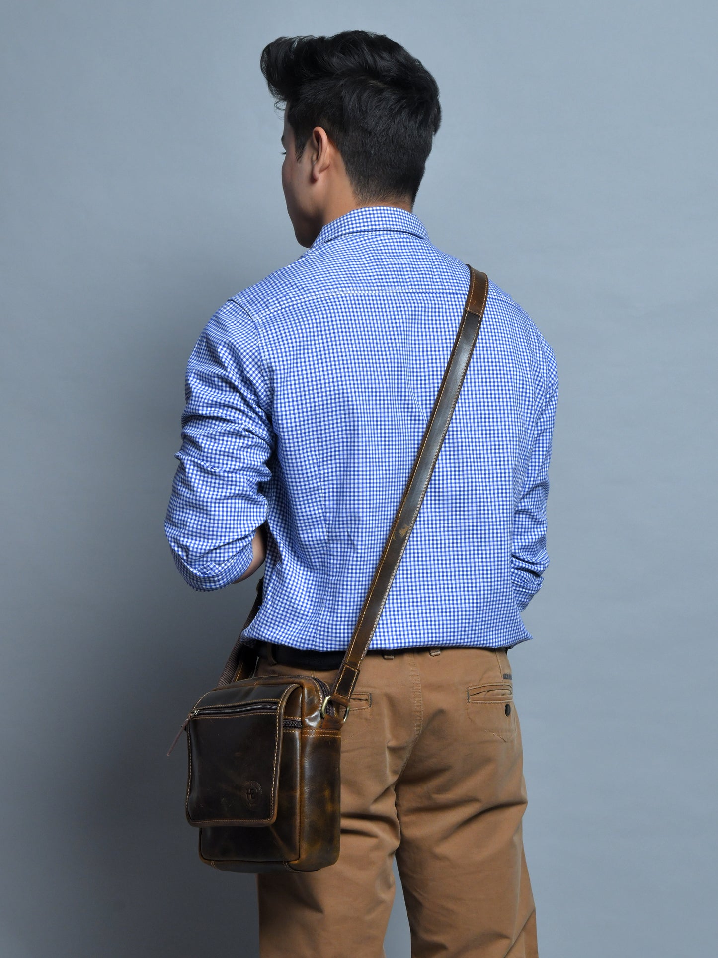 Everyday Leather Sling Pouch - Tan Brown