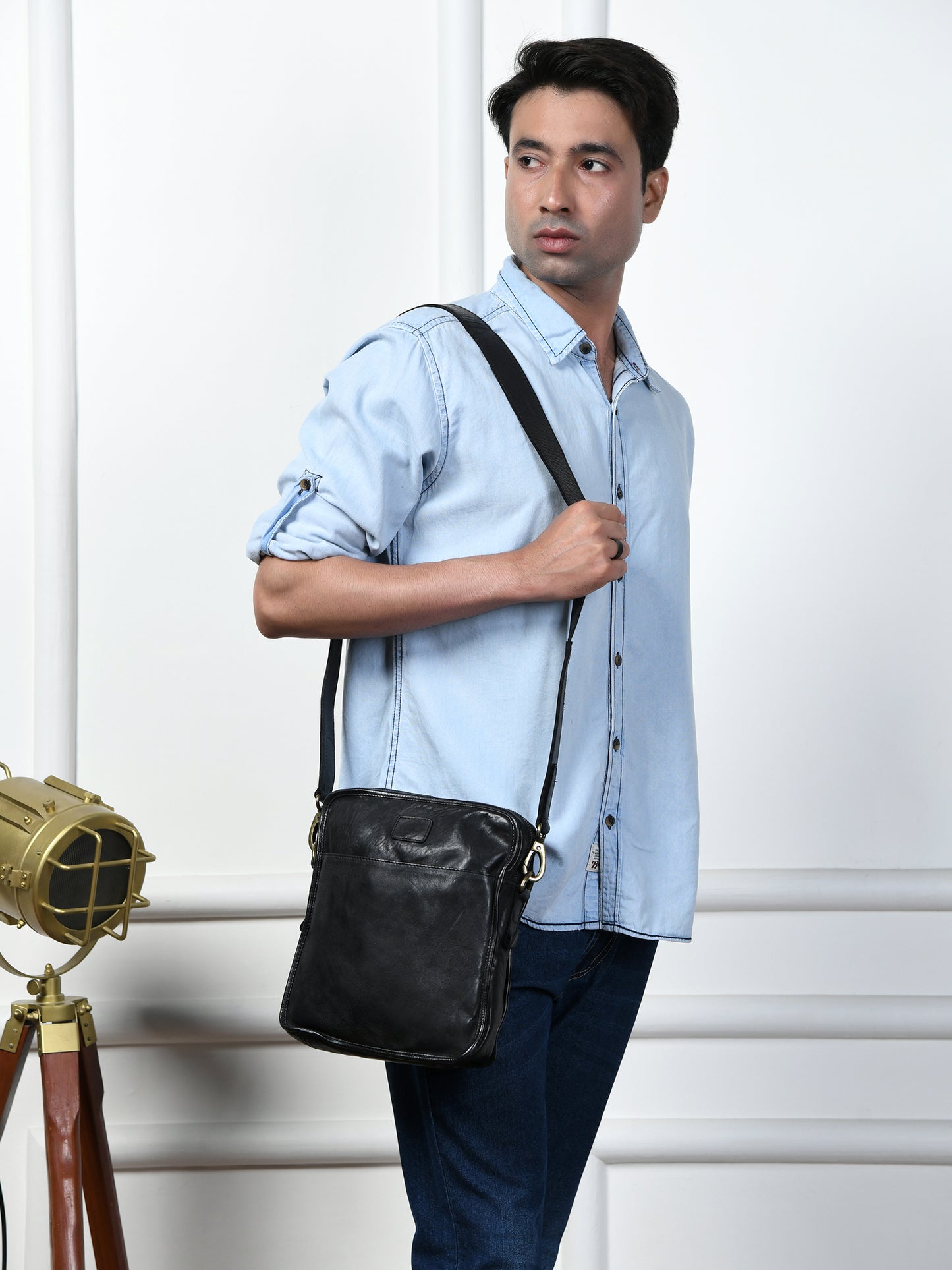 Leather Square Crossbody Bag - Black