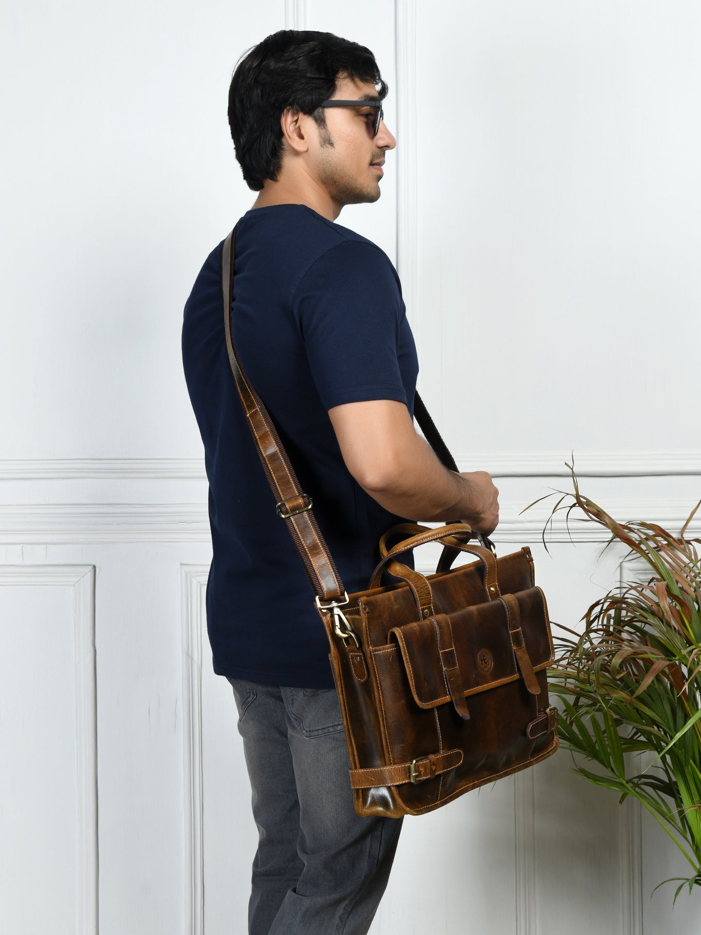 Vintage Belt-Lock Laptop Satchel - Brown