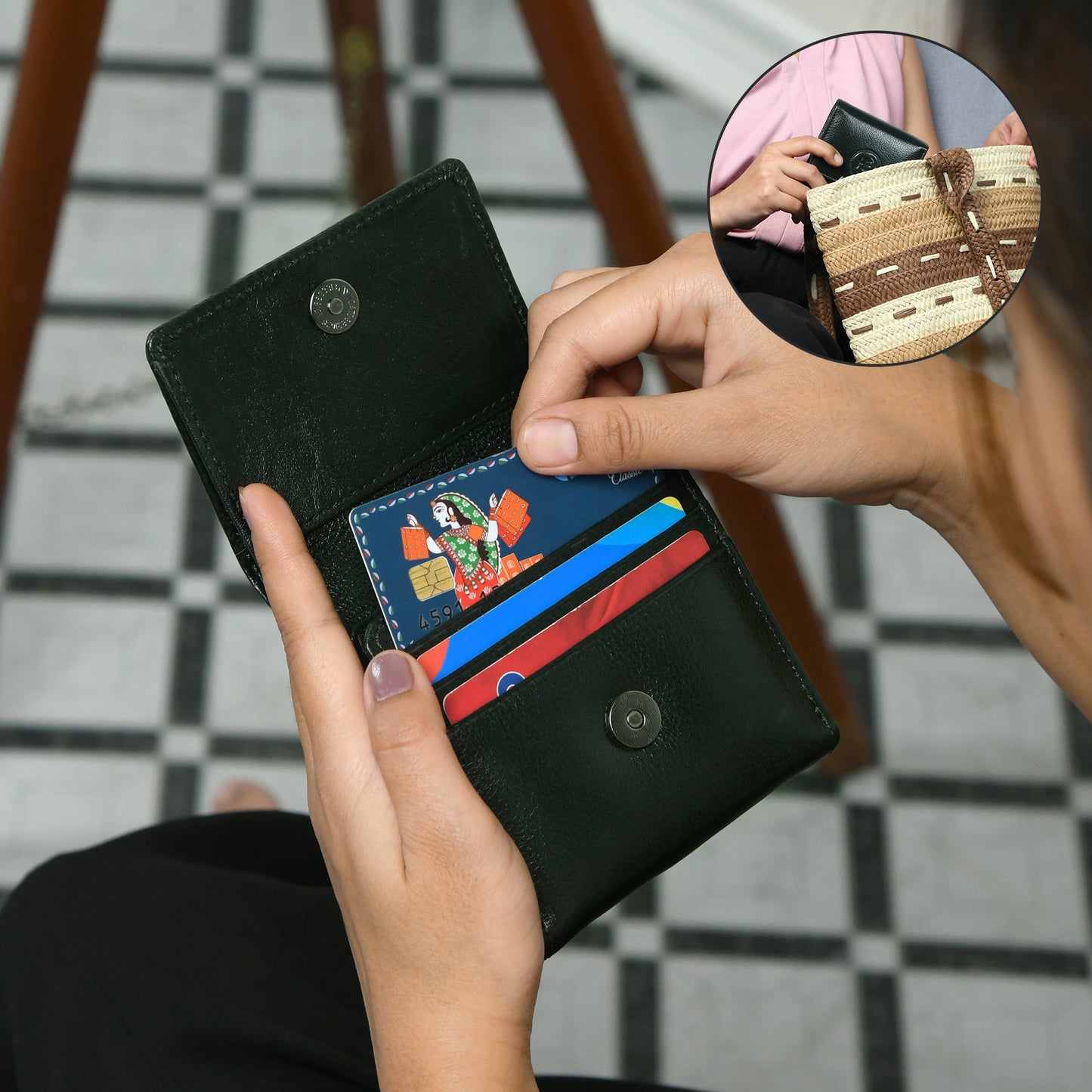 Minimalist Leather Wallet with Coin Pocket - Olive Green