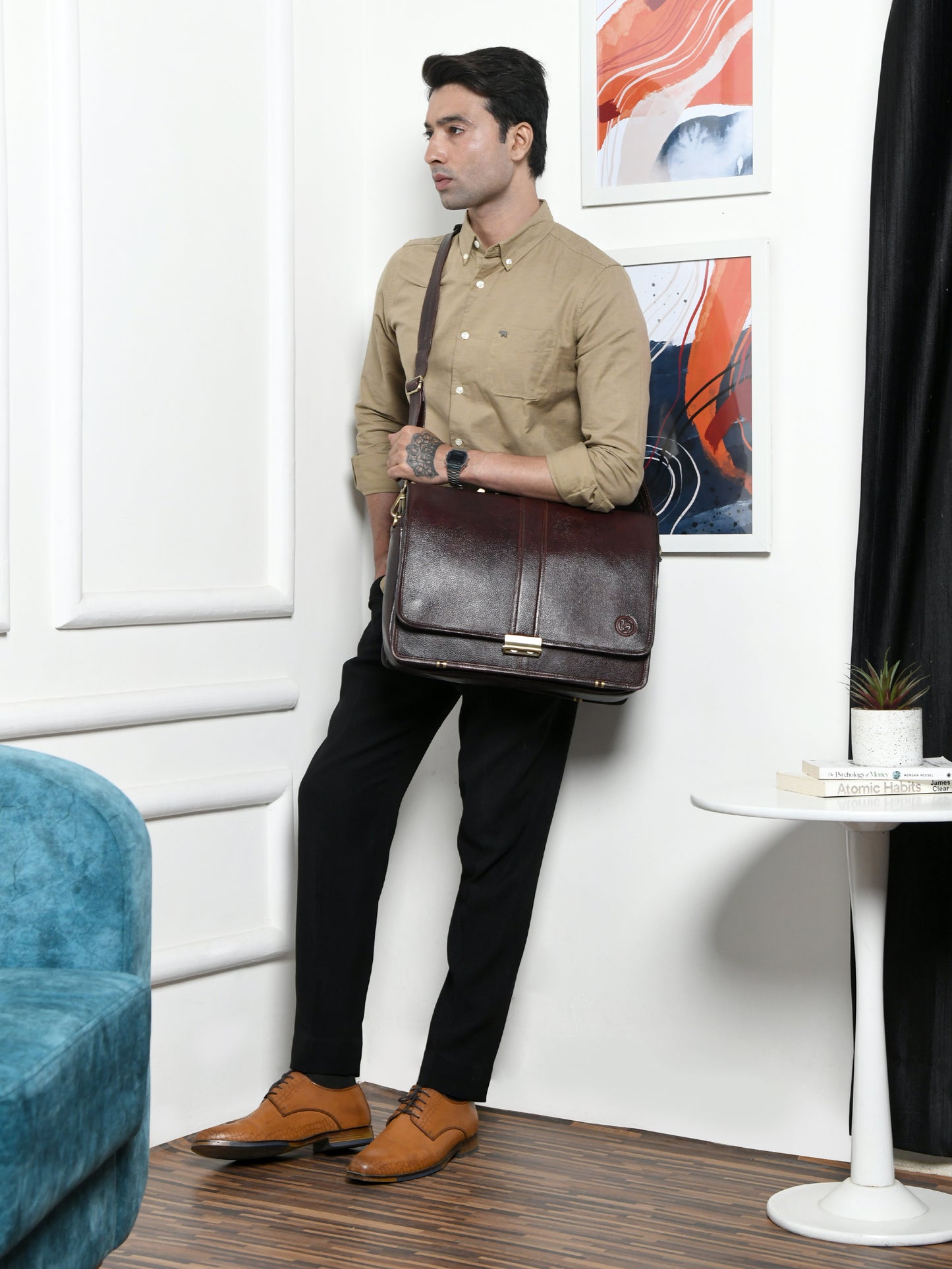 Vintage Leather Briefcase - Dark Brown