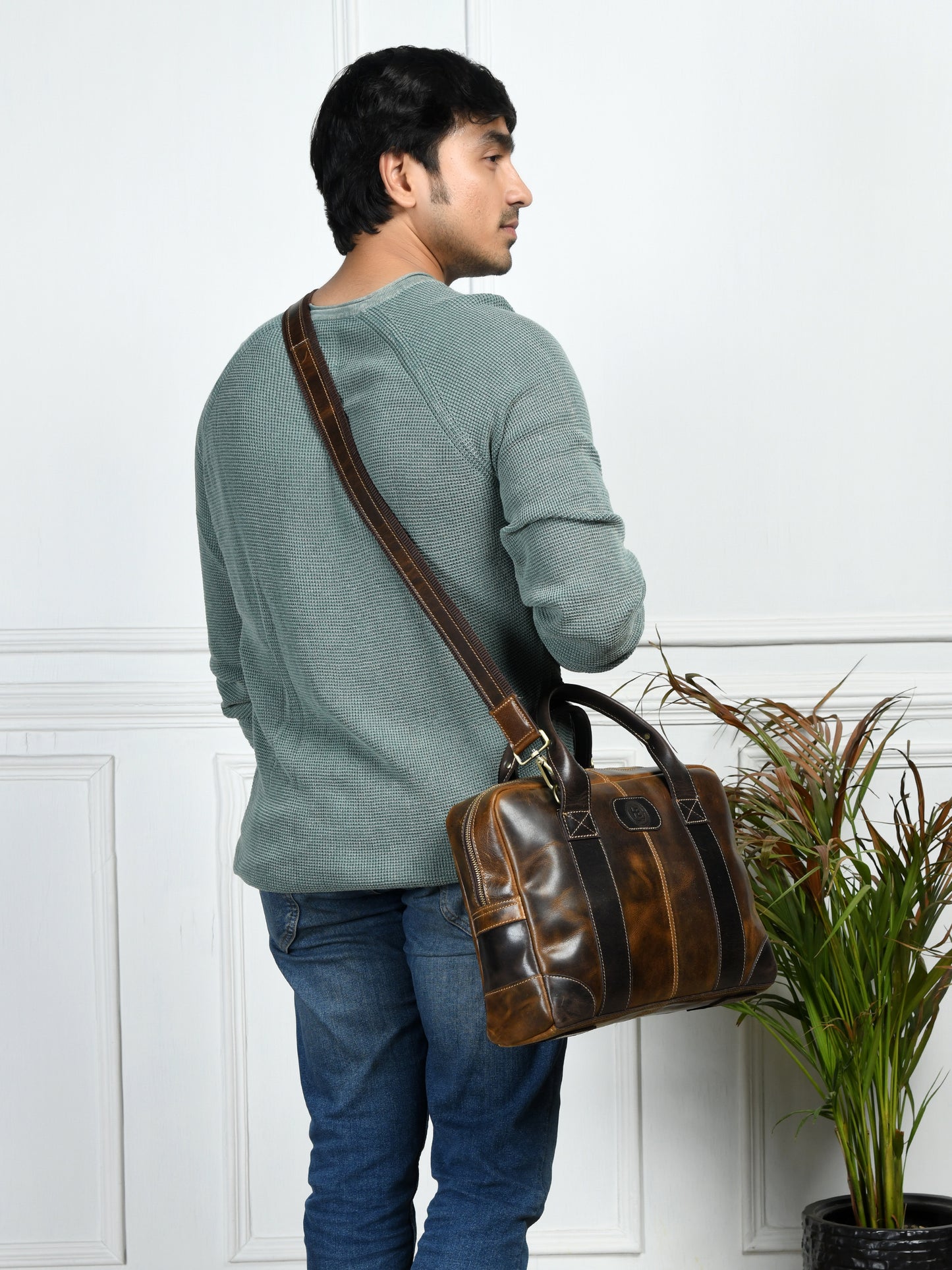 StratoCore Leather Laptop Messenger Bag - Tan Brown