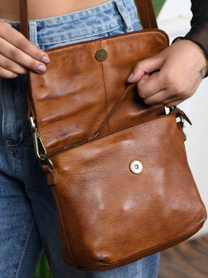 Ruffled Edge Leather Bag - Tan Brown