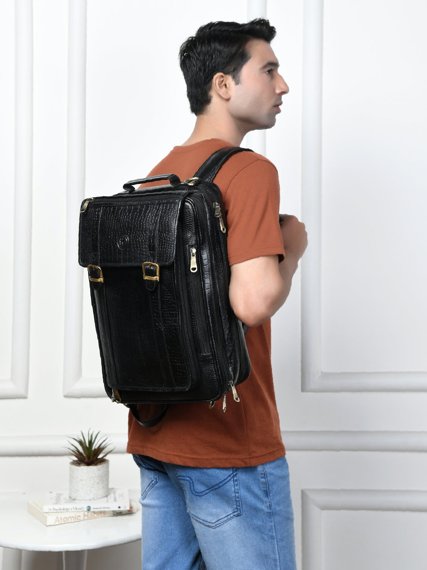 Workation Backpack | 2 in 1 Laptop bag - Black