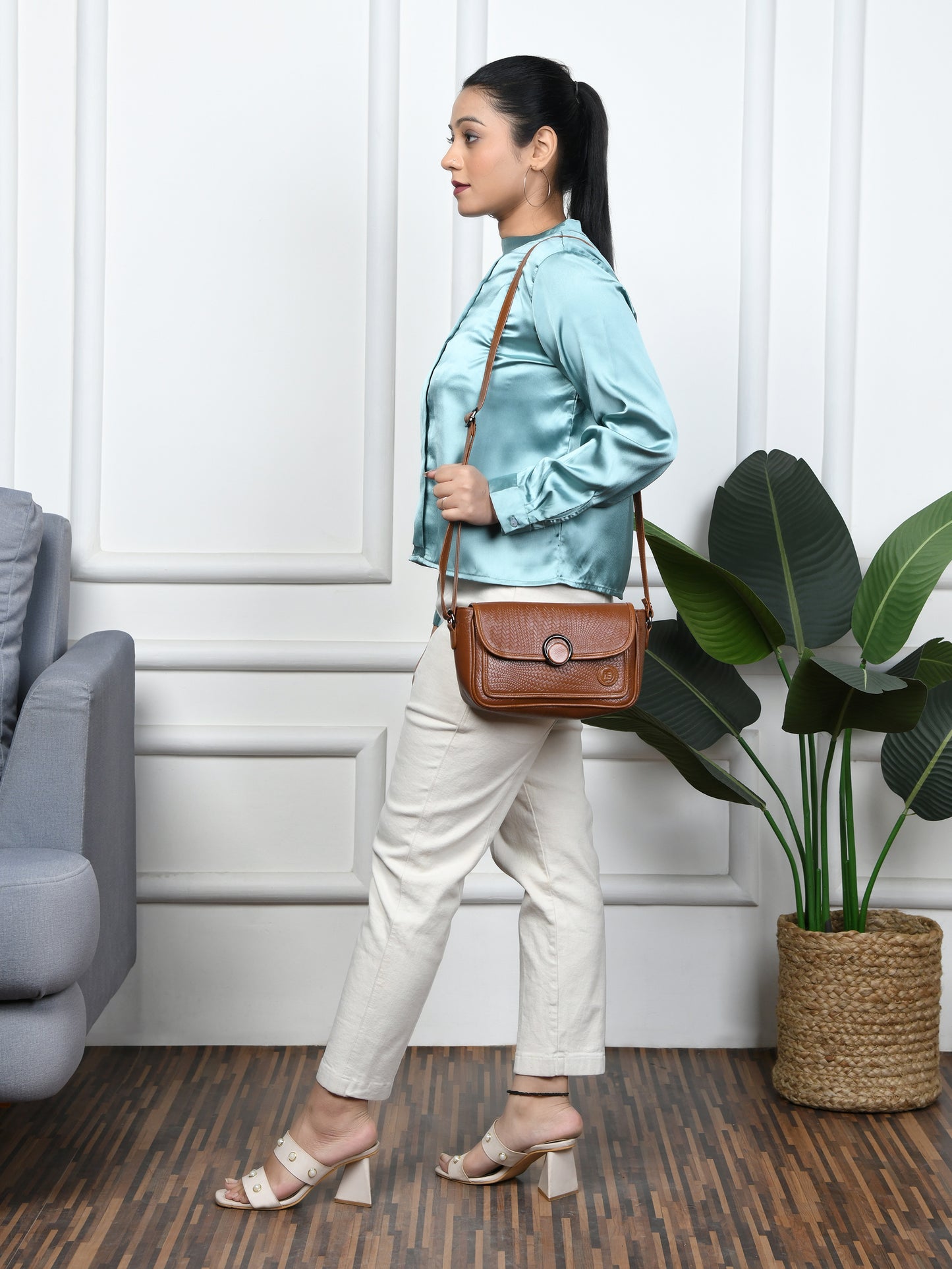 Leather Pouch | zig zag pattern Sling bag - Brown