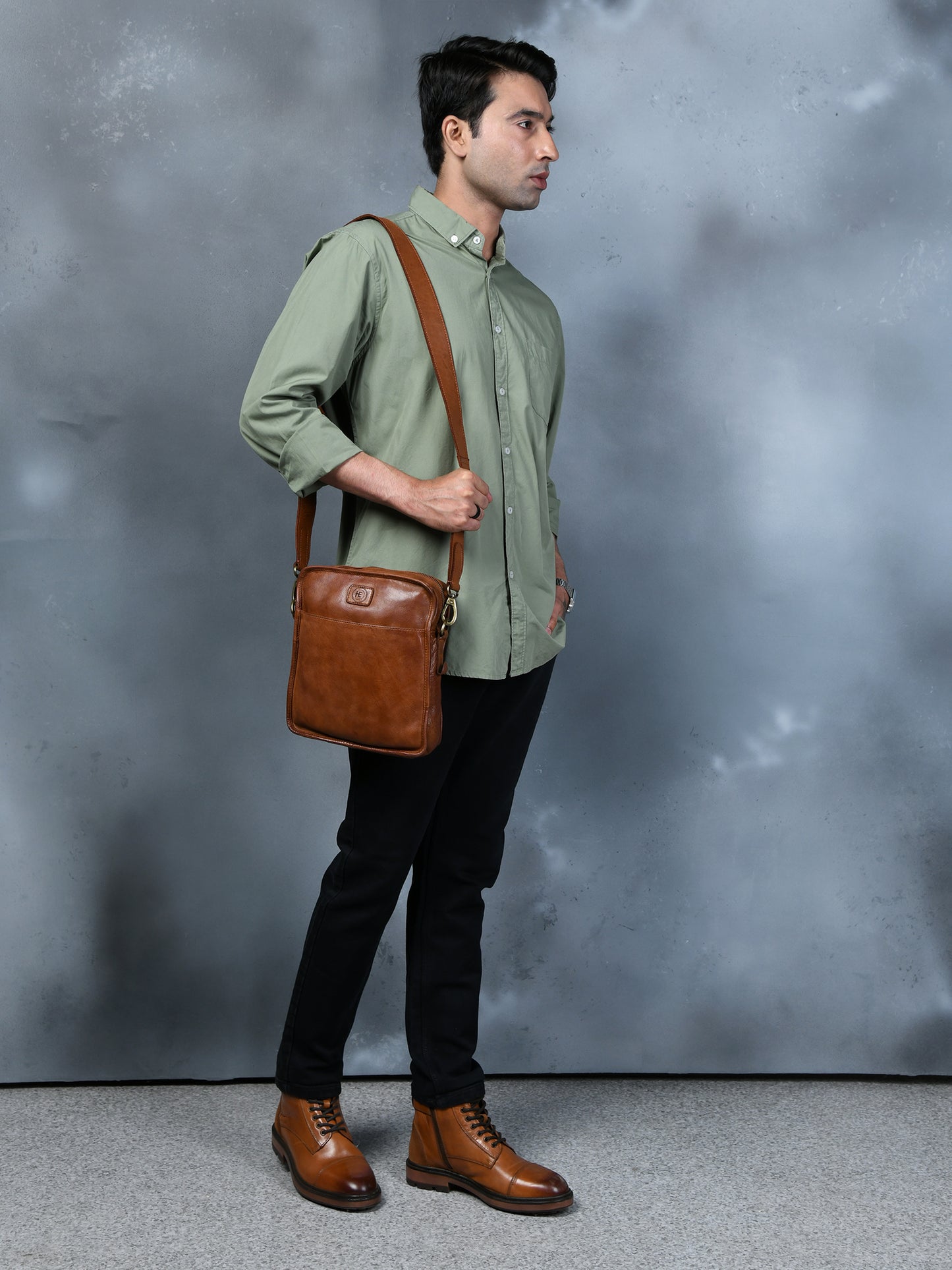 Leather Square Crossbody Bag - Tan Brown