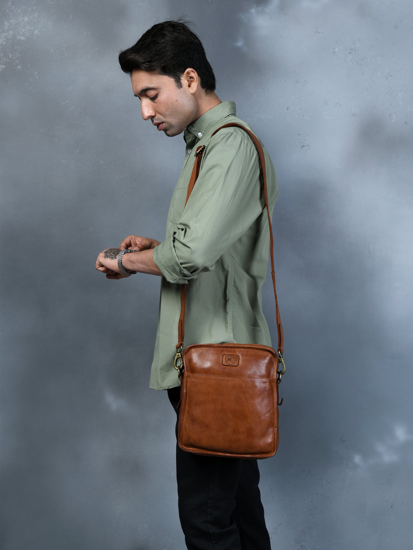 Leather Square Crossbody Bag - Tan Brown