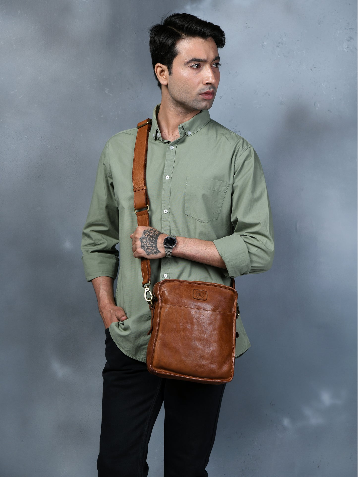Leather Square Crossbody Bag - Tan Brown